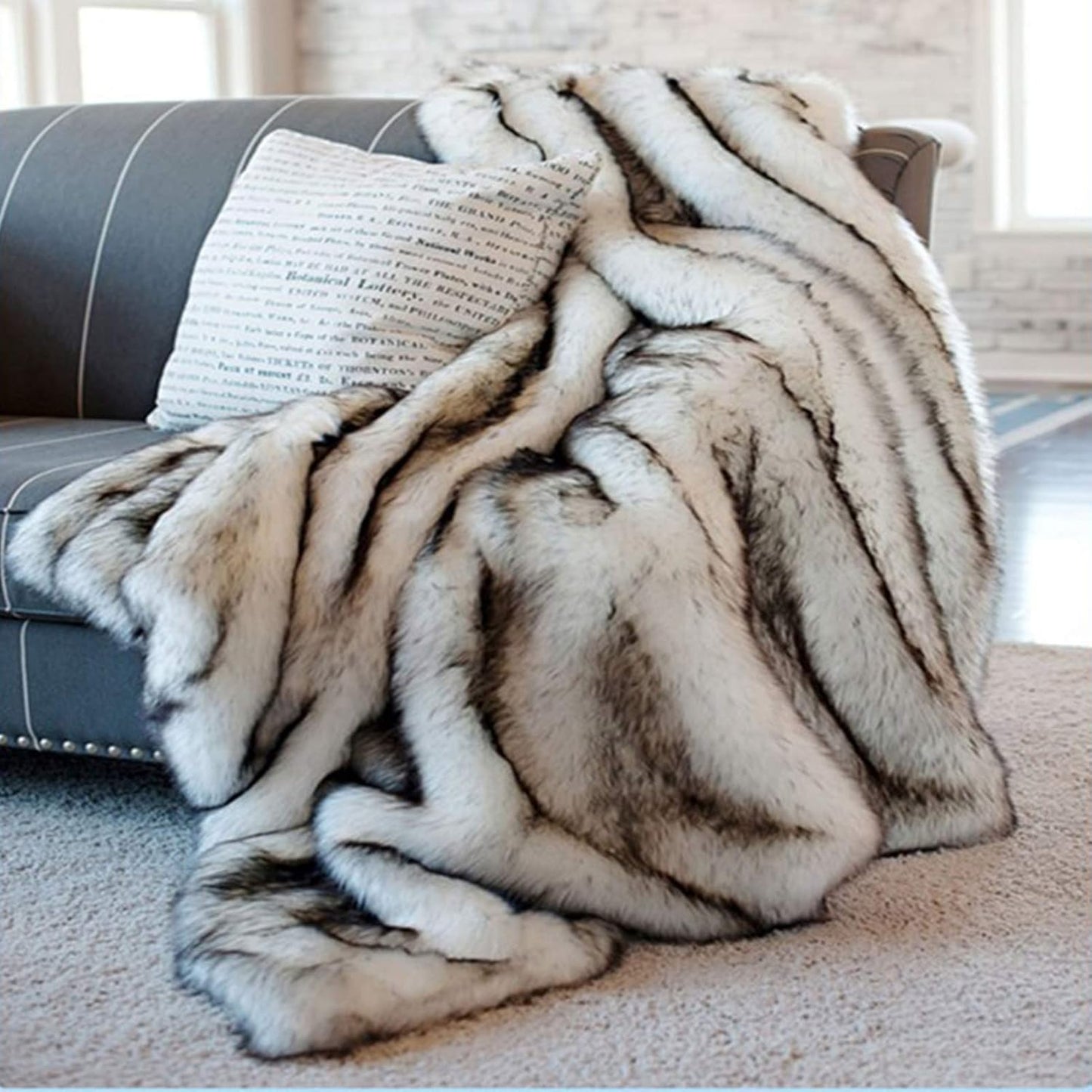 Faux Fox Fur Blanket -60 X 150 Cm