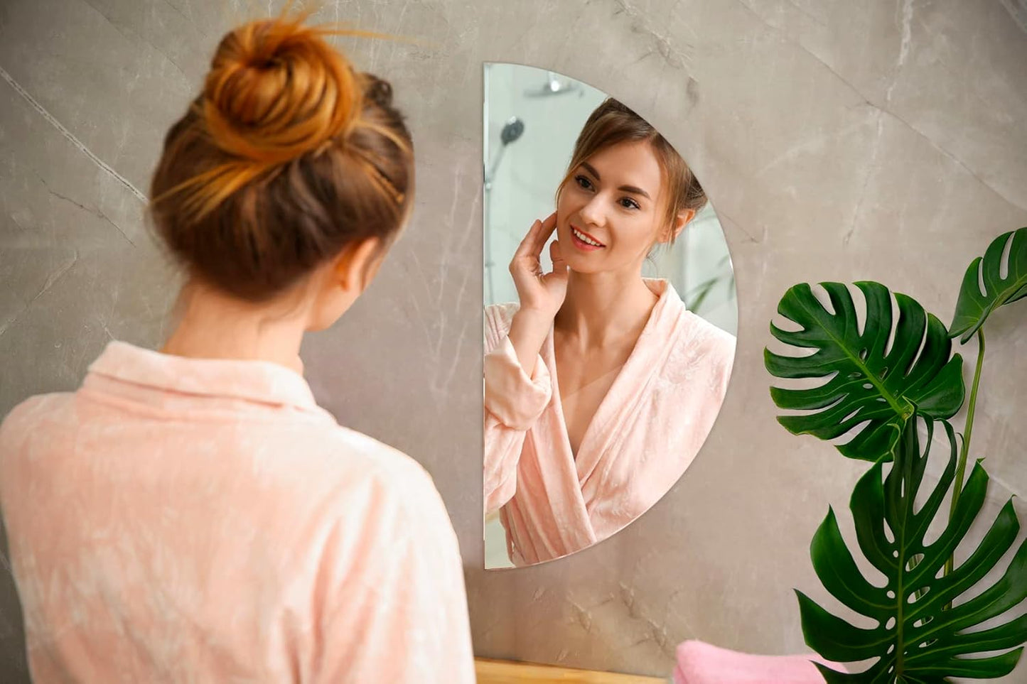 70 cm Minimalist Semi-Round Mirror for Bathroom